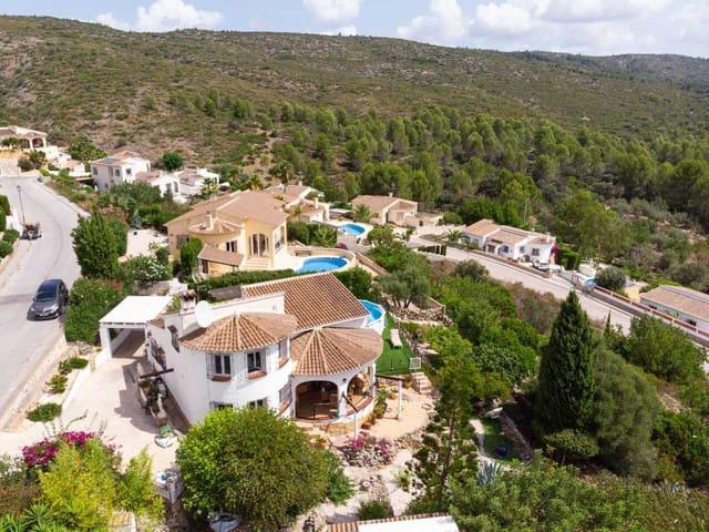 Chalet en venta en Alcalalí / Alcanalí, Alicante Costa Blanca