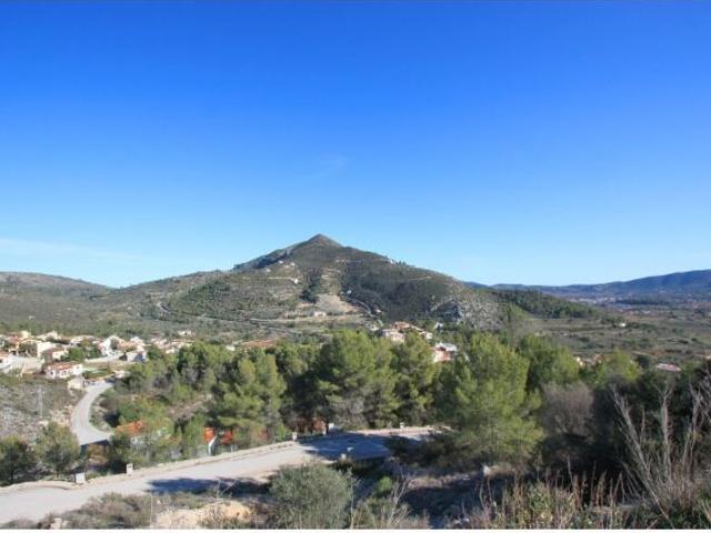 Chalet en Venta en Alcalalí, Alicante