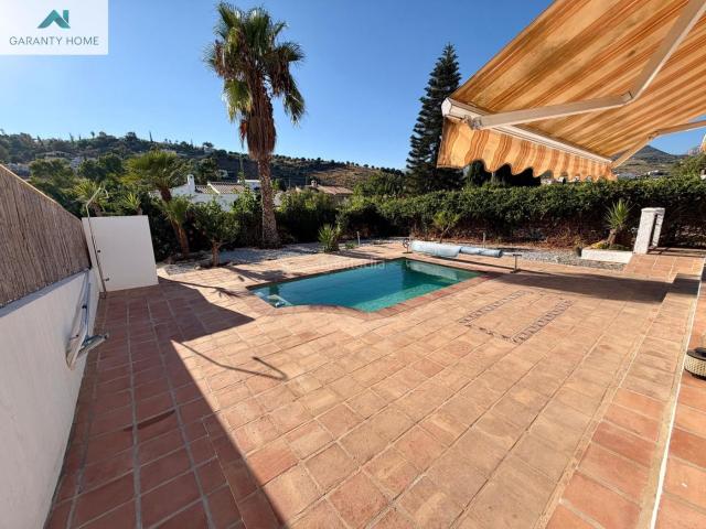 Chalet en venta en Alcaucín. EXCLUSIVO CHALET A LA VENTA EN PUENTE DON MANUEL ALCAUCIN. Chalets.