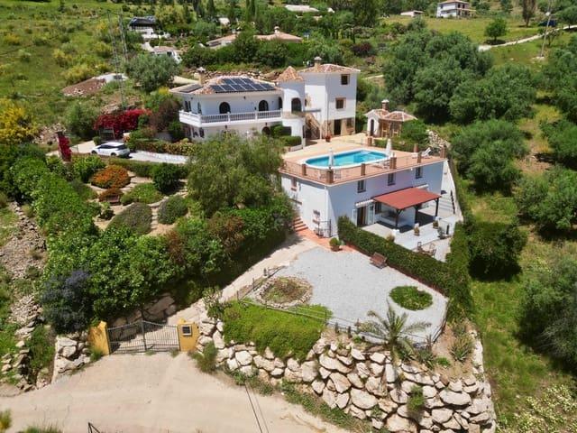 Chalet en venta en Alcaucín, Málaga