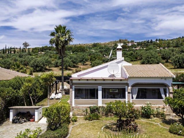 Chalet en venta en Alcaucín, Málaga