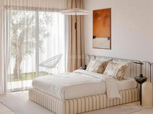 Chalet en venta en Alcázares Los, Las Lomas de Rame Bahía Bella. Villas en una sola planta con 3 dormitorios, solárium y piscina privada en Los Alcázares. Chalets Alcázares.