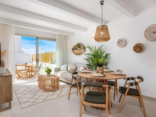 Chalet en venta en Alcázares Los, Las Lomas de Rame Bahía Bella. MYKONOS VILLAS Lujo y exclusividad en Los Alcázares. Chalets Alcázares.