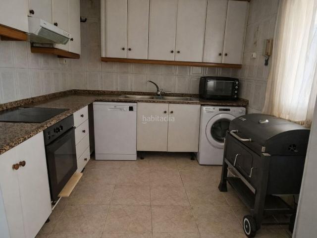 Chalet en venta en Alcora l´. Chalet en venta en Lalcora, 4 dormitorios. Chalets Alcora.