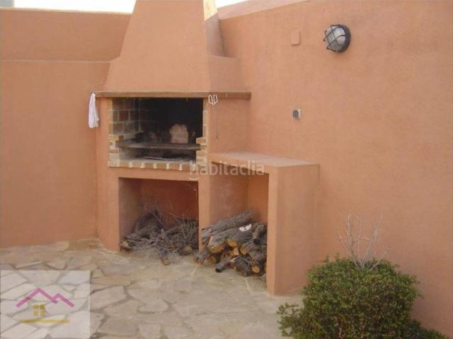 Chalet en venta en Alcossebre. Casa rustica en la zona de CAP Y CORP. Chalets.