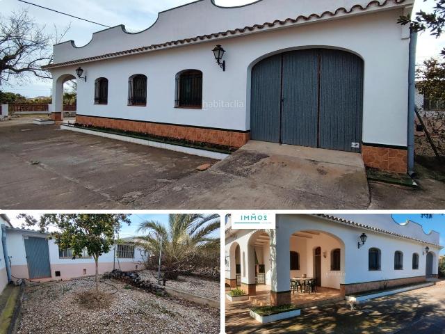 Chalet en venta en Aldea L´ Costa Dorada. Casa con finca en venta en l'Aldea. Chalets Aldea.