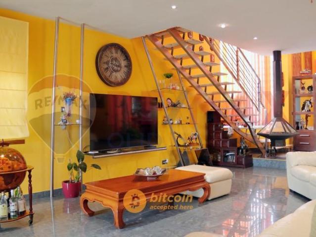 Chalet en venta en Aldeamayor de San Martín, Aldeamayor golf