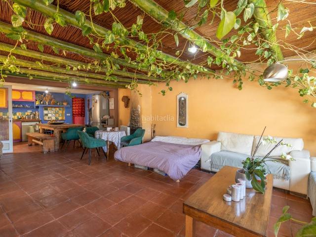 Chalet en venta en Alfacar. CASA CON TERRENO EN ALFACAR. Chalets.