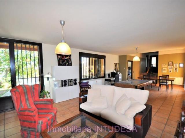 Chalet en venta en Alfaro, Avenida del Ebro, 26540