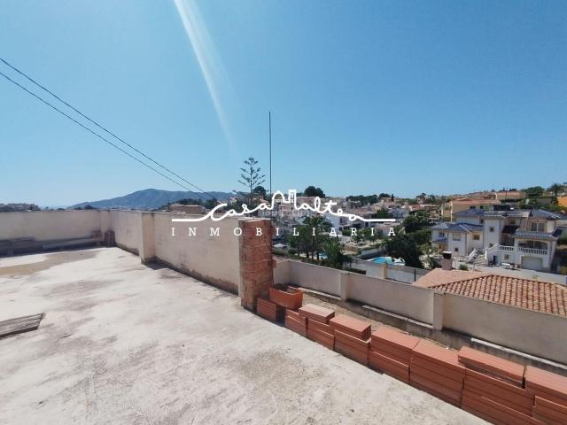 Chalet en venta en Alfàs del Pi l´, Escandinavia Cautivador. En venta maravilloso chalet de 4 plantas en construcción en Alfaz del Pi. Chalets Alfàs del Pi.