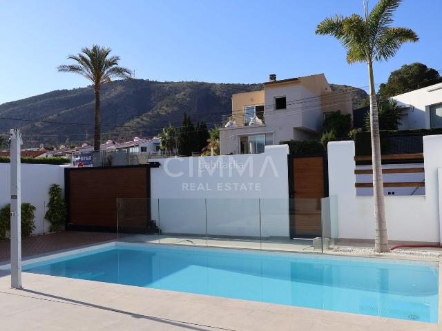 Chalet en venta en Alfàs del Pi l´, L´Albir. Villa de lujo en el Albir. Chalets Alfàs del Pi.