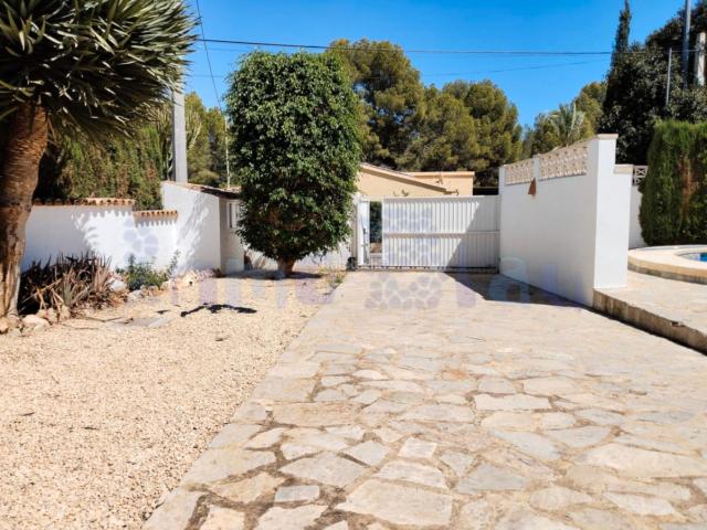 Chalet en venta en Alfàs del Pi l´, L´Albir. Chalets Alfàs del Pi.