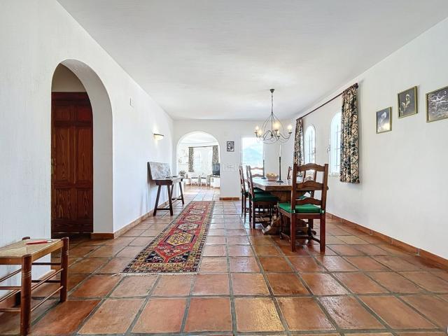 Chalet en venta en Alfàs del Pi l´, L´Albir. Chalets Alfàs del Pi.
