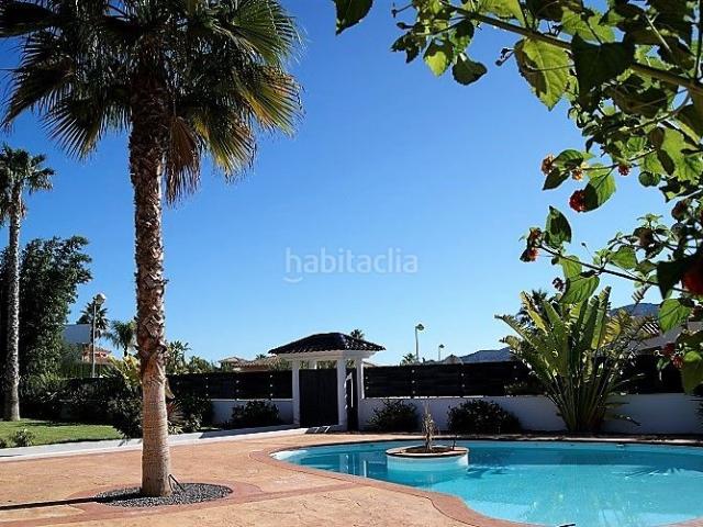 Chalet en venta en Alfàs del Pi l´, Pueblo Ubanizaciones. Chalets Alfàs del Pi.