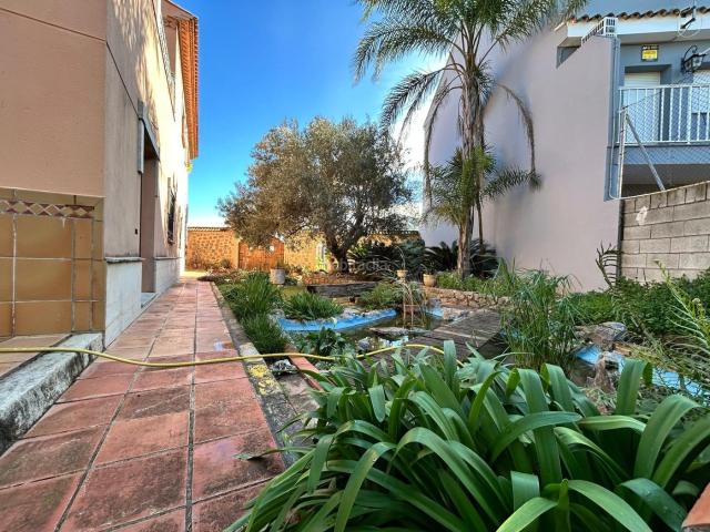 Chalet en venta en Alfauir. Chalets.