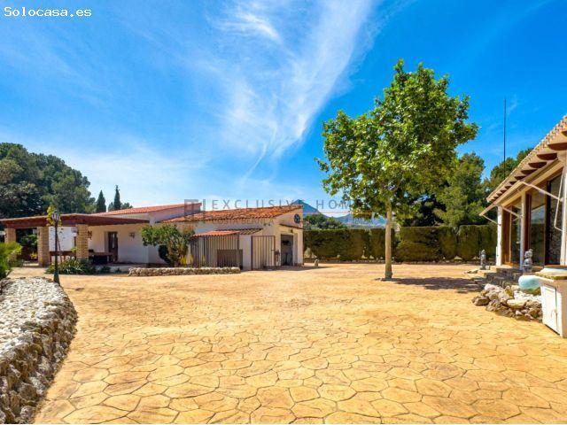 Chalet en Venta en Alfaz del Pí / LAlfàs Del Pi, Alicante