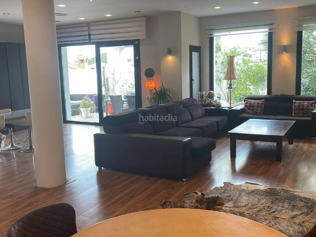 Chalet en venta en Algeciras, Los Pinos. Villa en Algeciras. Chalets.