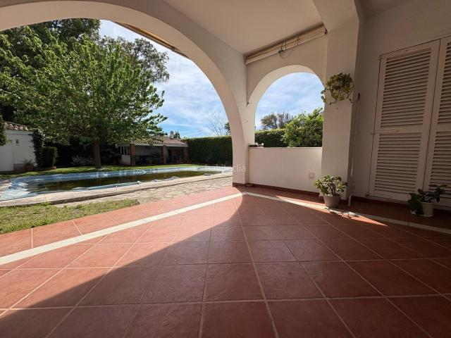 Chalet en venta en Algeciras, San García. Exclusivo chalet en Campo de Golf Algeciras amplitud, tranquilidad y estilo de vida. Chalets.