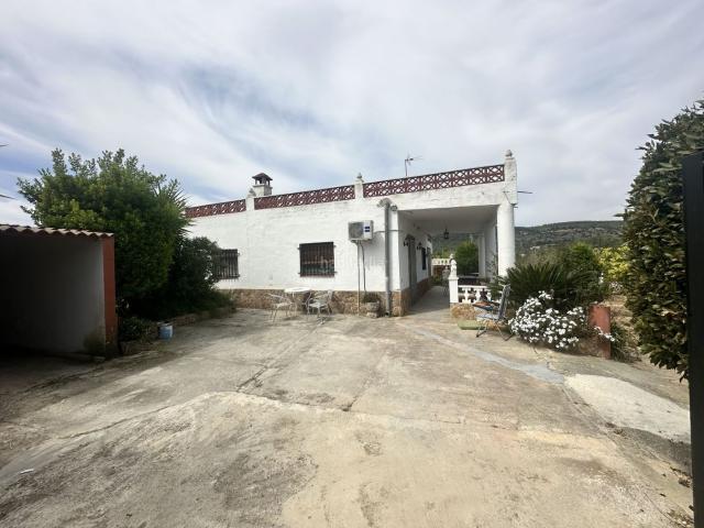 Chalet en venta en Algímia de Alfara. Chalet en venta en Algimia De Alfara, 3 dormitorios. Chalets Algímia de.