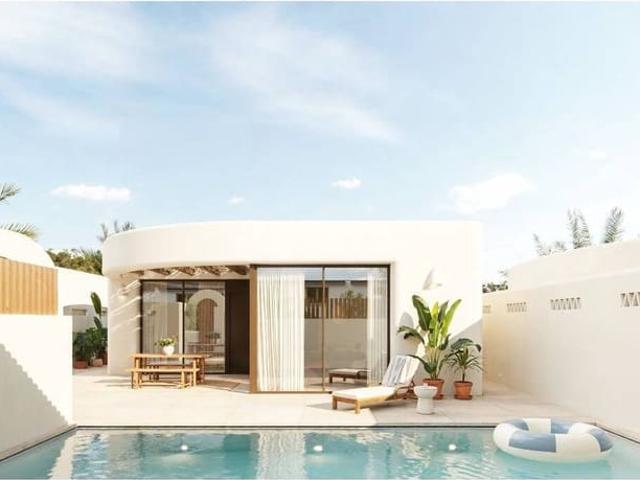 Chalet en venta en Algorfa, Alicante