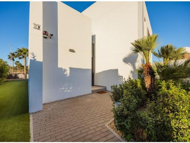 Chalet en Venta en Algorfa, Alicante
