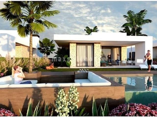 Chalet en venta en Algorfa, Alicante