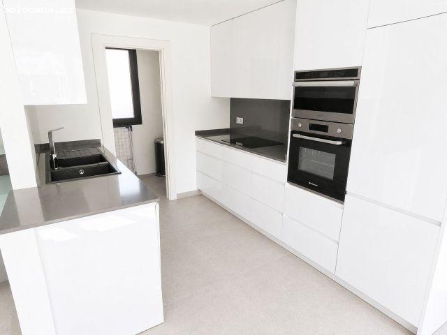 Chalet en Venta en Algorfa, Alicante