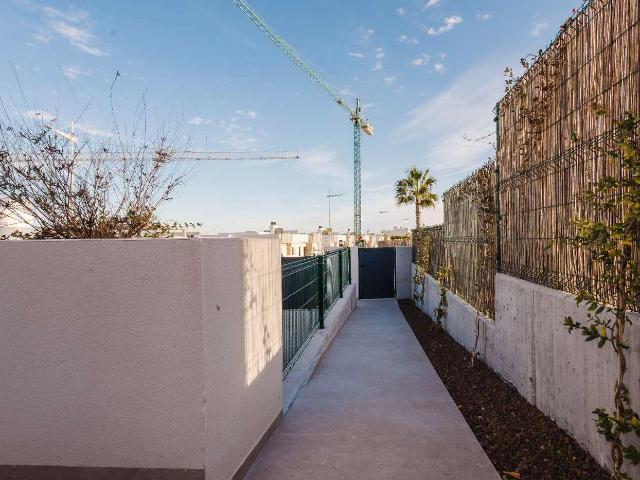 Chalet en venta en Algorfa. Chalets.