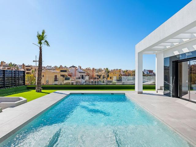 Chalet en venta en Algorfa. Chalets.