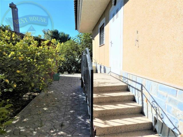 Chalet en venta en Alguazas. Chalet en Alguazas Huerta 340 m. de superficie, 709 parcela. Chalets.