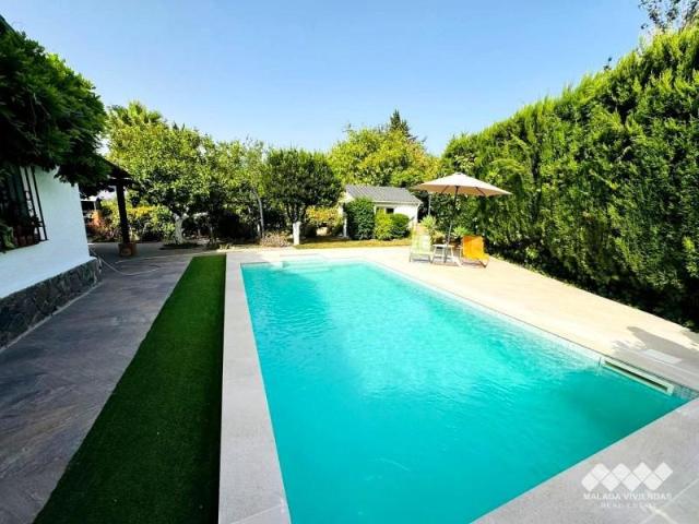 Chalet en venta en Alhaurín de la Torre