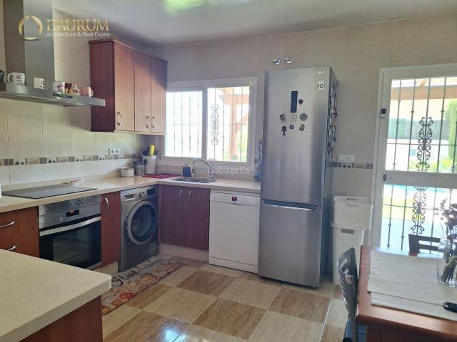 Chalet en venta en Alhaurín de la Torre, Capellanía Retamar. MARAVILLOSO CHALET INDEPENDIENTE DE 3 HABITACIONES EN MANANTIALES LAGAR CORTIJO ALHAURÍN DE LA TORRE. Chalets Alhaurín de la.