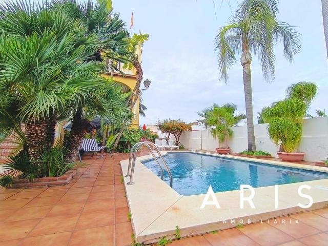 Chalet en venta en Alhaurín de la Torre, Jardines de Alhaurín Huerta Alta Fuensanguínea. EXCLUSIVO CHALET INDEPENDIENTE FUENSANGUÍNEA. Chalets Alhaurín de la.