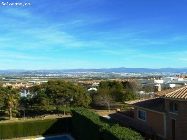 Chalet en Venta en Alhaurín de la Torre, Málaga
