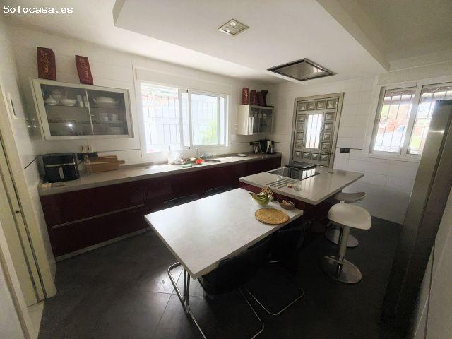 Chalet en Venta en Alhaurín de la Torre, Málaga