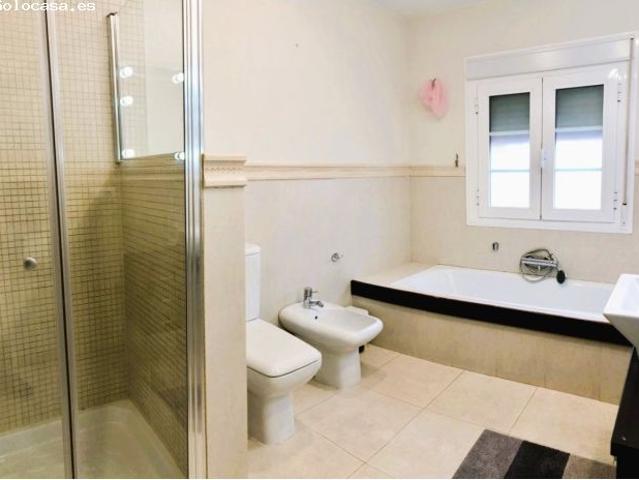 Chalet en Venta en Alhaurín de la Torre, Málaga