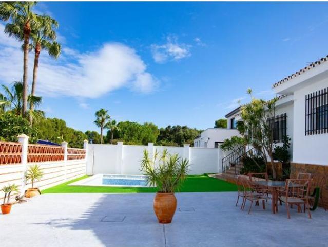Chalet en Venta en Alhaurín de la Torre, Málaga