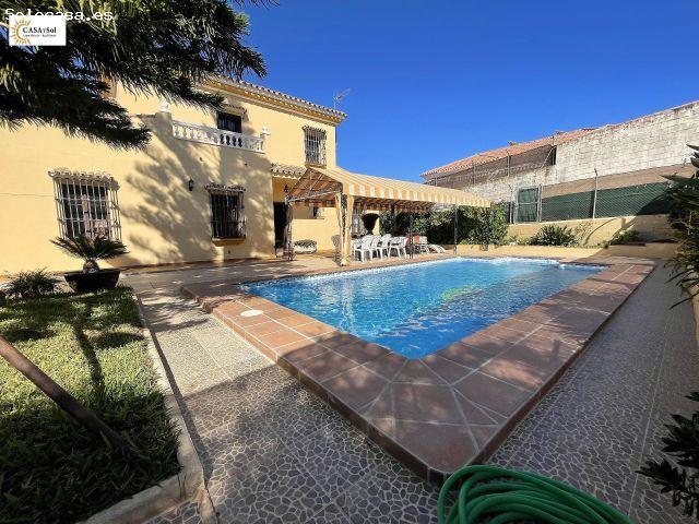 Chalet en Venta en Alhaurín de la Torre, Málaga