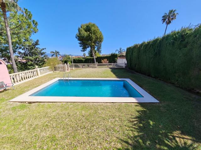 Chalet en venta en Alhaurín de la Torre, Manantiales Lagar Cortijo. Villa independiente en venta en Urbanización Manantiales, Alhaurín de la Torre. Chalets Alhaurín de la.