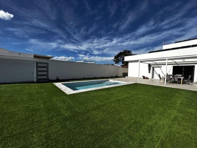 Chalet en venta en Alhaurín de la Torre, Pinos de Alhaurin