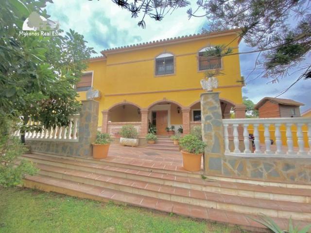 Chalet en venta en Alhaurín de la Torre, Tabico