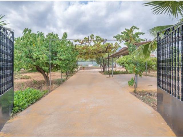 Chalet en Venta en Alhaurín el Grande, Málaga