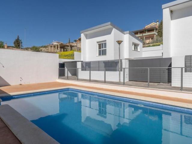 Chalet en venta en Alhendín, Urb. el arenal