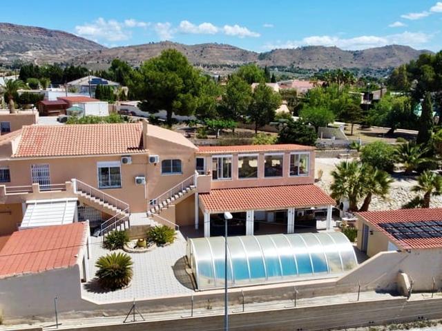 Chalet en venta en Alicante / Alacant, Alicante Costa Blanca