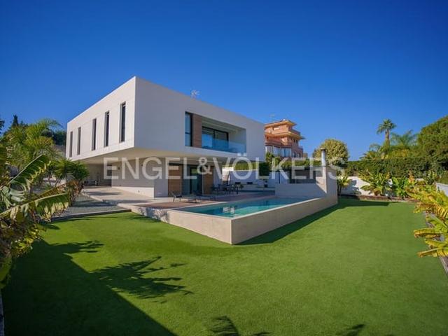 Chalet en venta en Alicante / Alacant, Alicante Costa Blanca