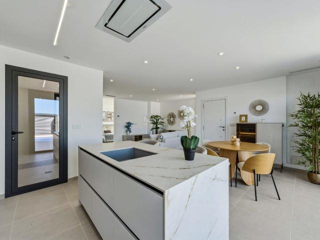 Chalet en venta en Alicante, Montnegre. RESIDENCIAL DE CHALETS EN FINESTRAT, ALICANTE. Chalets.
