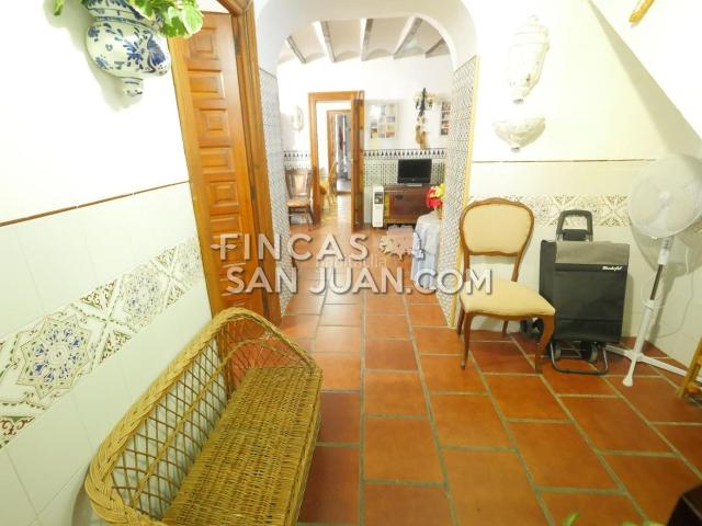 Chalet en venta en Alicante, Santa Faz. Chalet en venta en Sant Joan DAlacant, 4 dormitorios. Chalets.