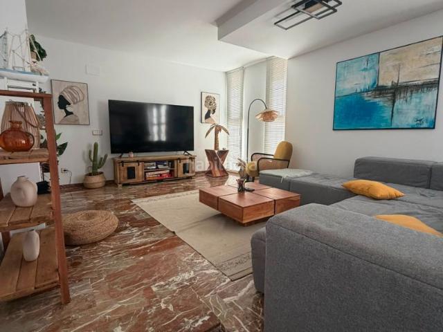 Chalet en venta en Alicante, Vistahermosa. Chalets.