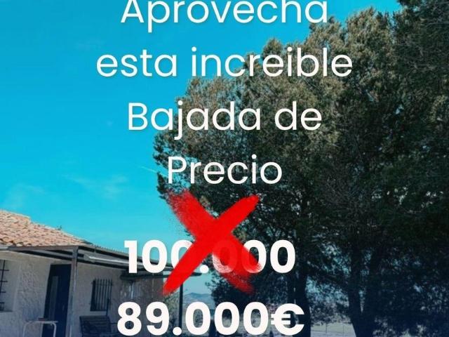 Chalet en venta en Almansa. CASA DE CAMPO EN TERRENO DE 6.7HA. Chalets.