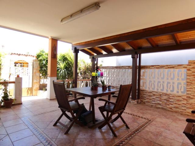 Chalet en venta en Almazora Almassora, Playa Ben Afeli. Casa Independiente en la zona playa de Almazora. Chalets Almazora.